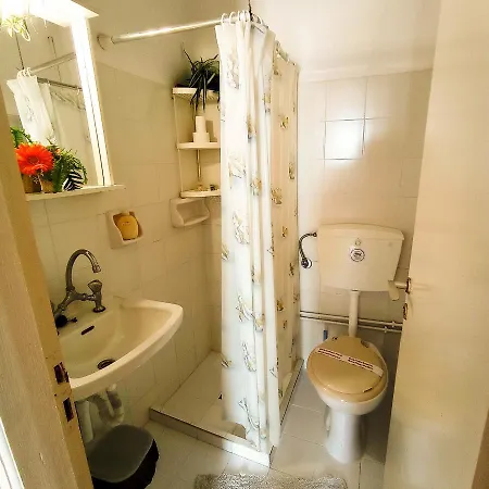 Pansion Konstantinos Апарт-отель Скиатос