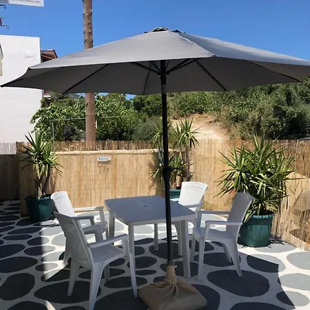 Pansion Konstantinos 3* Скиатос