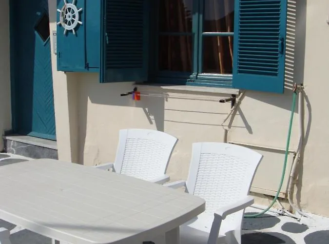 Hotel apartamentowy Pansion Konstantinos Skiatos