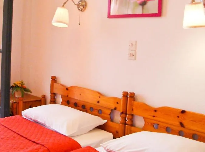 Hotel apartamentowy Pansion Konstantinos Skiatos