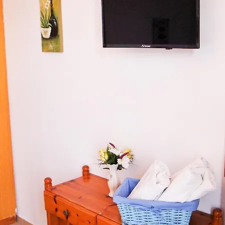 Pansion Konstantinos * העיירה סקיאתוס
